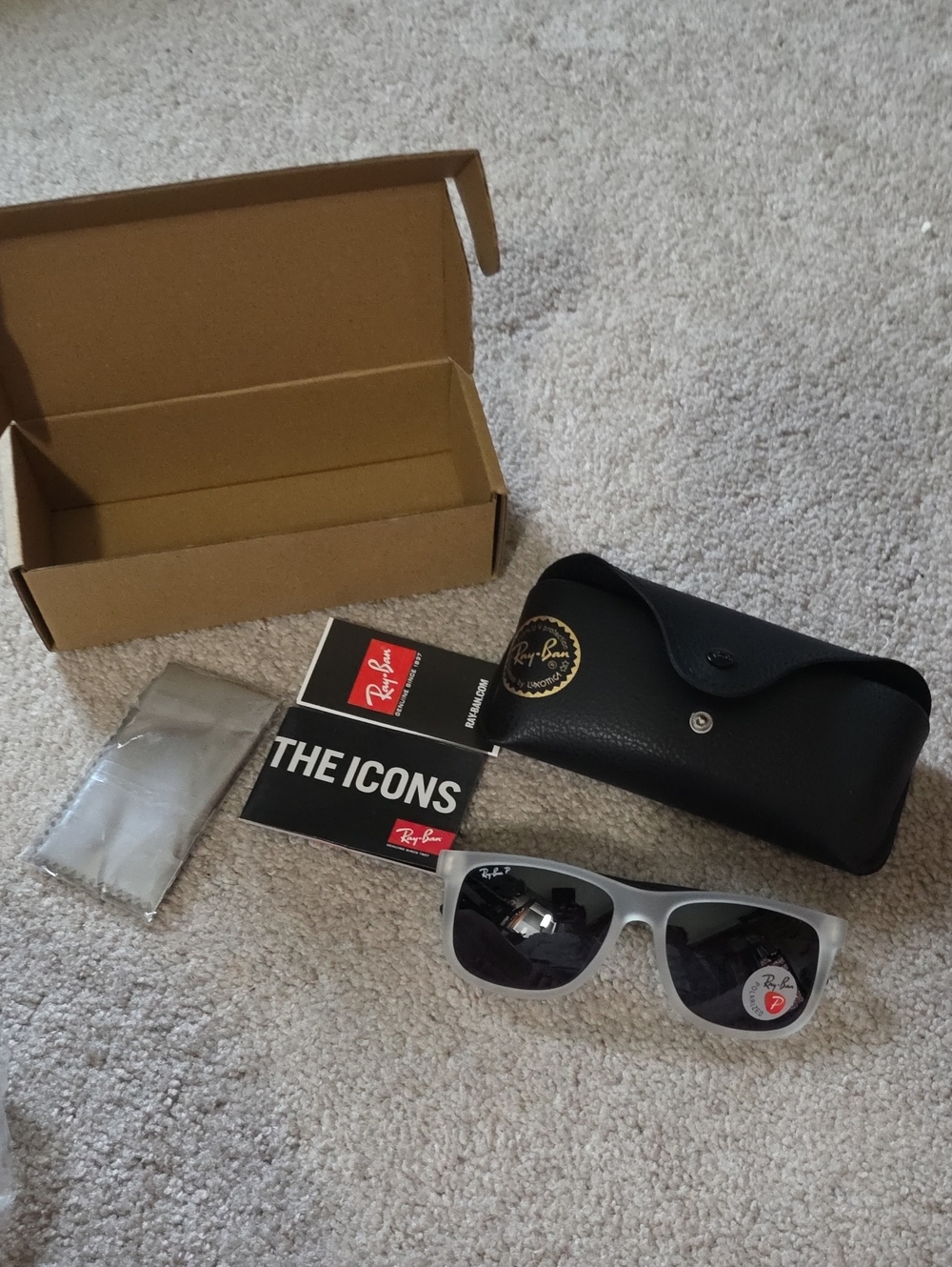 Ray-Ban White Frame Sunglasses with Black Lenses and Case